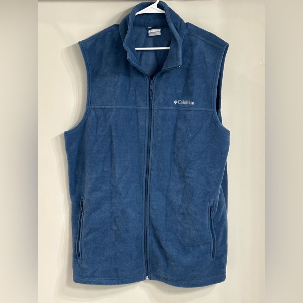 Columbia Soft Blue Fleece Vest